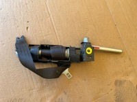 фото thumb №1, Правий pas безпеки натягувач volvo s40 ii v50 2004-2007 30730733