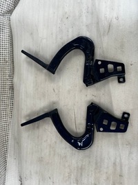 фото thumb №1, Tesla y петля капот лівий правий