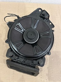 фото thumb №1, Polestar ii динамик сабвуфер 32200183