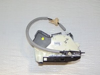 фото thumb №1, Vw passat b8 замок дверь правые зад 5e0839016a