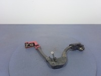 фото thumb №1, Toyota auris ii e18 клемма плюсовая 28181-33010