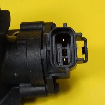 фото thumb №9, Дроссельная заслонка ford mondeo mk iii 2.0 дизель 1s7u9e927ca / 1s7g9e926ha nr238