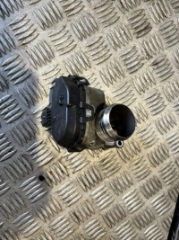 фото thumb №1, Peugeot 208 i дросельна заслінка 1.6 blue hdi 9807238580