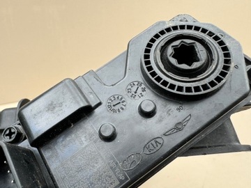 фото thumb №10, Hyundai ioniq впуск жалюзи руль воздуха правая 86999g1000