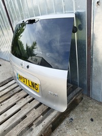 фото thumb №10, Крышка багажника стекло зад nissan note e11 годы 2006-2012 оригинал ky0 g