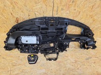 фото thumb №8, Audi e tron gt консоль приборная панель подушка безопасности ремни подушка подушки безопасности подушки безопасности приборная панель