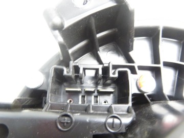 фото thumb №5, Повітродувка toyota avensis iii sedan t27 av2727008105