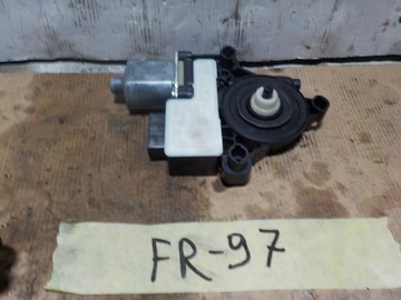 фото thumb №5, Seat leon 1.4 бензин 2014r двигунчик скла правий зад 0130822724