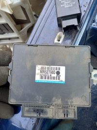 фото thumb №1, Бортовой компьютер mr527980 mitsubishi colt