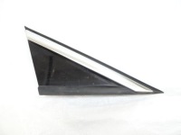 фото thumb №1, Peugeot 3008 правый треугольник заглушка крыла 96842432xy