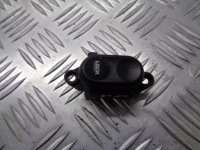 фото thumb №1, Кнопка блокировка дверь pt cruiser 04671623aa