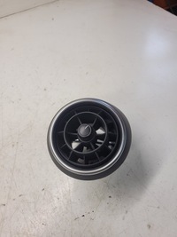 фото thumb №1, Решётка обдув левая audi a1 8x1820901