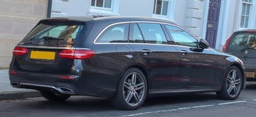 W213 17r ЦЕНТРАЛЬНАЯ ПАНЕЛЬ A2136806500 A2138100715