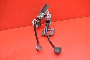 фото thumb №1, Педаль педалі зчеплення гальмо toyota rav-4 1 i 2.0 16v 129 km 4x4 94-00