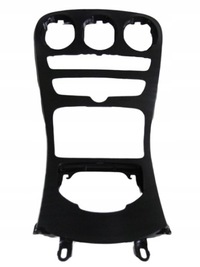 фото thumb №1, Mercedes c klasa w205 панель консоль середина рамка