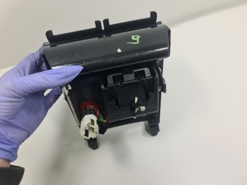 фото thumb №5, Golf v попільничка середня тунелю 1k0857961