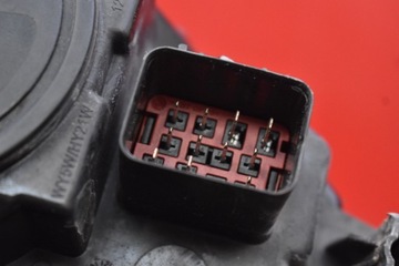 фото thumb №11, Фара правий лампа перед ксенон eu 31283333 volvo v40 2 ii 12-16