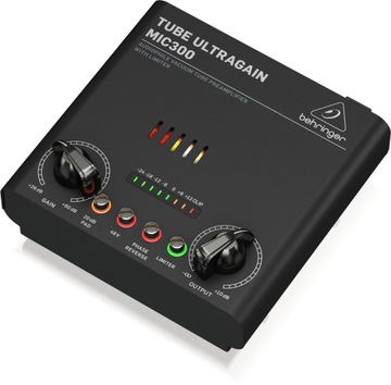 Behringer MIC300 - микрофонный предусилитель