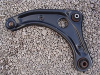 фото thumb №1, Рычаг левый nissan micra k13 note ii !!!