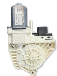 фото thumb №1, Моторчик стекло правый перед 4l0959802b audi q7 4l