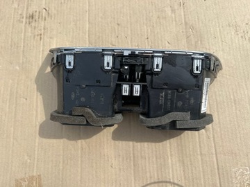 фото thumb №10, Ford fiesta mk8 решётка решётки воздуховод средняя оригинал