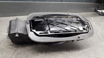 8v4809906k obudowa wlewu paliwa audi a3 v8