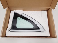 фото thumb №1, Tesla модель 3 скло бокова праві зад