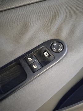 фото thumb №10, Peugeot 207 рестайлинг hb дверь левая перед