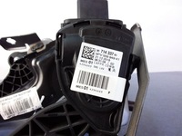 фото thumb №6, Peugeot 2008 1,2 vti педали