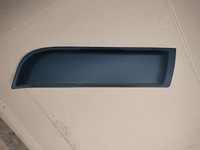 фото thumb №1, Dacia duster i молдинг двері ліва задня оригінал ідеальний стан