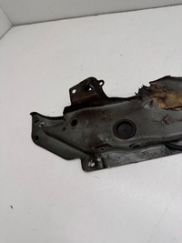 фото thumb №13, Audi a6 s6 c7 четверть подкрылок кронштейн крыла правый перед ly9b