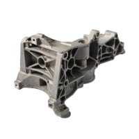 Audi a4 b7 1.9 tdi кронштейн кронштейн кронштейн генератора 03g903143d Цена, фото thumb