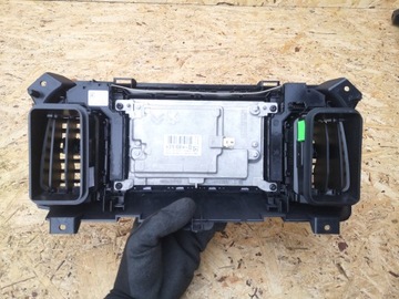 фото thumb №9, Toyota proace jumpy expert навигация дисплей 9831665880
