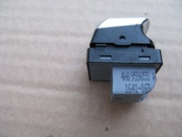 фото thumb №8, Audi a8 4h d4 кнопки керування скло, ролета, дзеркал, кришки.