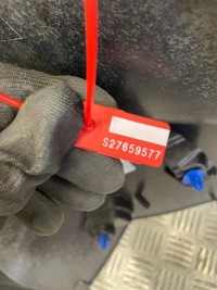 фото thumb №11, Защита обшивка стойка b правая porsche taycan 9j1867240c