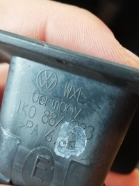 фото thumb №1, Заглушка isofix 1k0887233 vw skoda audi seat