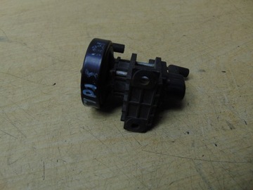 КЛАПАН ВАКУУМНЫЙ ДАТЧИК VW AUDI 357906283