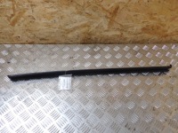 Купить Молдинг уплотнитель перед правый opel insignia a 10r 2.0 универсал 13228100 11133, фото thumb