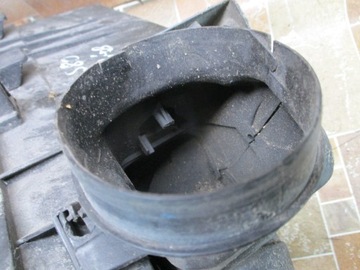 фото thumb №6, Volvo s80 s60 v70 корпус фільтра повітря 9485860