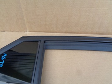 фото thumb №3, Opel astra l скло двері права задня прокладка 23r