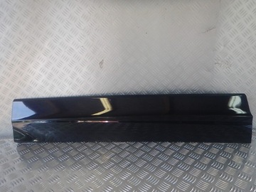 фото thumb №1, Vw touareg iii r-line ліва планка двері перед