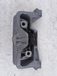 фото thumb №4, Кронштейн двигуна mercedes a176 w246 a2462402617