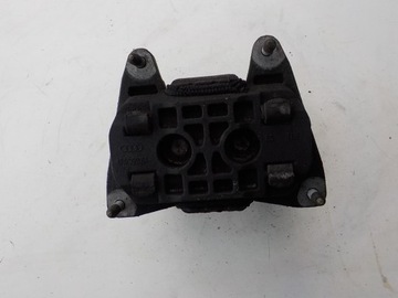 фото thumb №9, Audi a6 c6 лапи кронштейн коробки коробки передач 4f0399115as