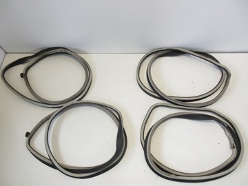 фото thumb №1, Seat toledo ii прокладка двері зад задня ліва