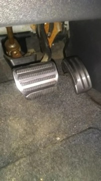 Накладки на педали Nissan Rogue 2008 - 2013 гг.
