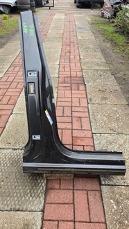 фото thumb №2, Стойка порог средний правые vw t-roc lb8r