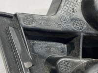 Volkswagen jetta vii направляющая бампера заднего 17a807454 2019 1400cm3 с Разборки, фото thumb