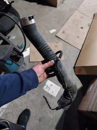 фото thumb №1, Mercedes w177 2.0 cdi труба интеркулер waz шланг радиатора idealna 654