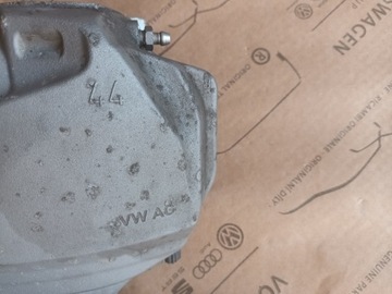 фото thumb №8, Супорт гальмівний перед audi a4 b9 8w a5 2.0 tsfi 8w05bk 8w06bk 72km