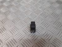 фото thumb №1, Кнопка переключатель стекло audi a3 8l
